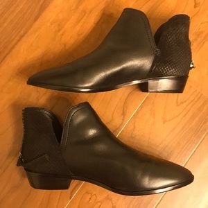 Kenneth Cole Reaction Loop There It Is Booties